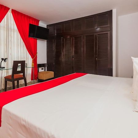 Hotel B'Liam Tumbes Bagian luar foto