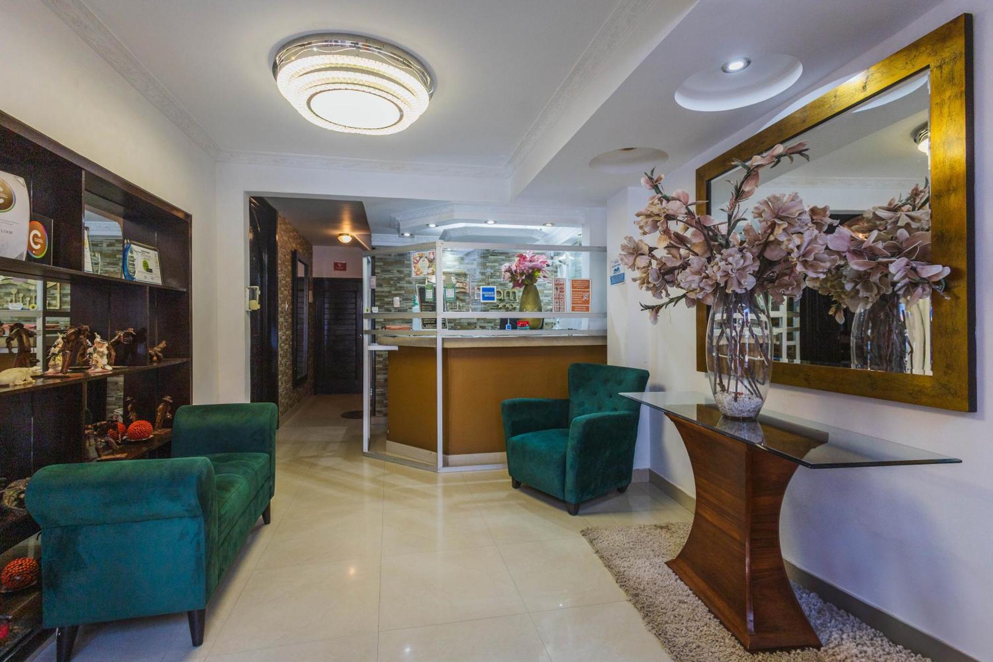 Hotel B'Liam Tumbes Bagian luar foto