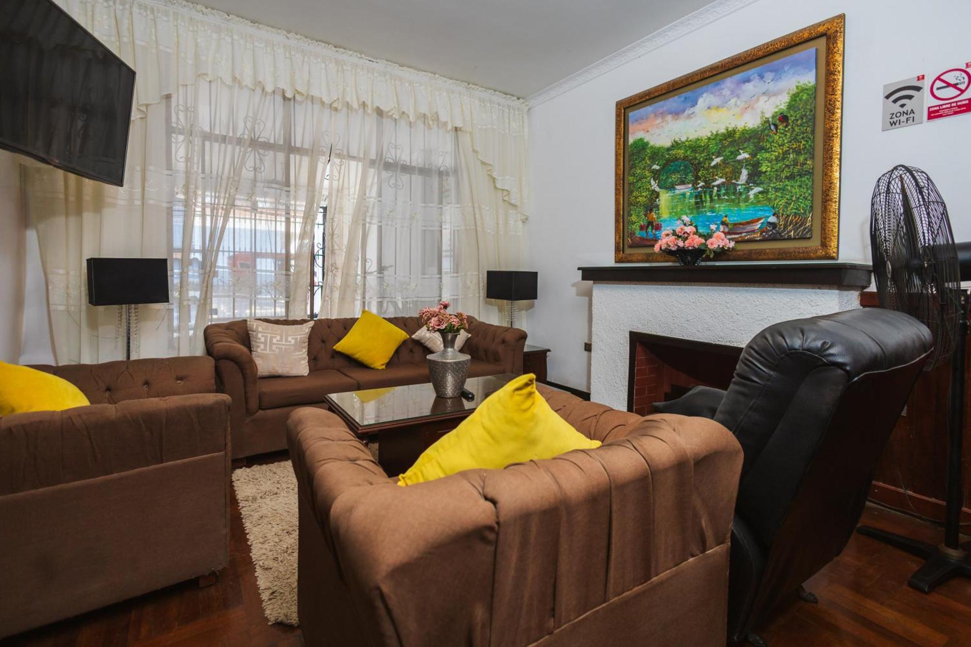 Hotel B'Liam Tumbes Bagian luar foto