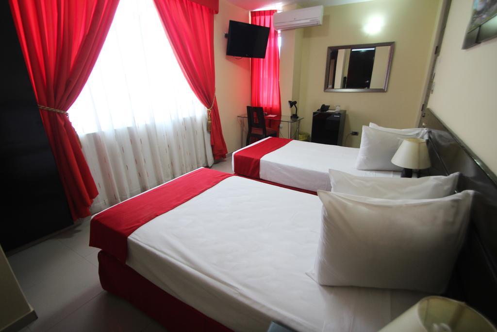 Hotel B'Liam Tumbes Bagian luar foto