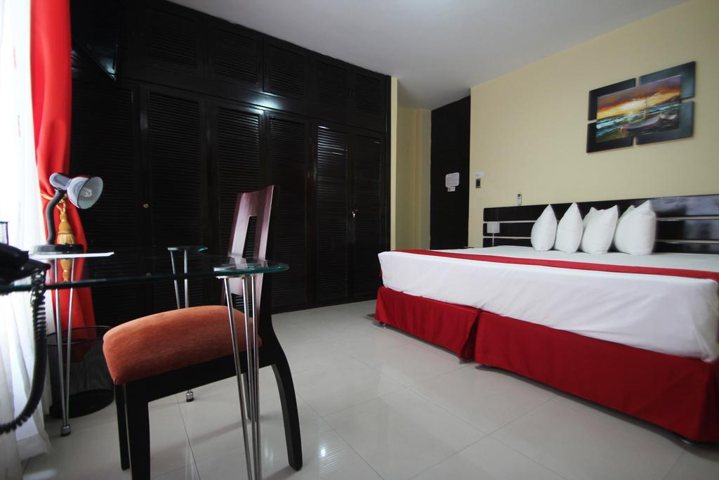 Hotel B'Liam Tumbes Bagian luar foto